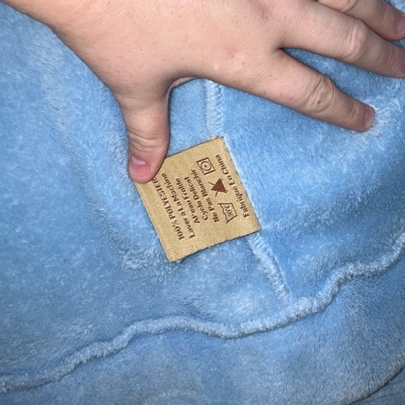 Cowgirl Legend Size Medium Women’s Light Blue Soft Fuzzy Zip Up Pockets Jacket - Picture 7 of 7